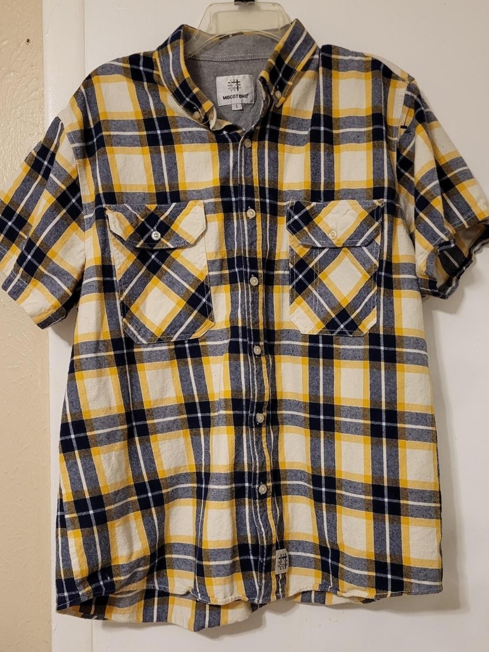 Short-Sleeve Plaid Button-Down Shirt - Yellow & Navy